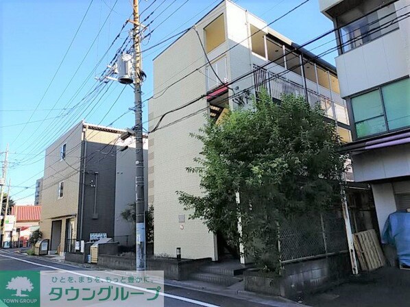 レオパレスフォーレストの物件外観写真